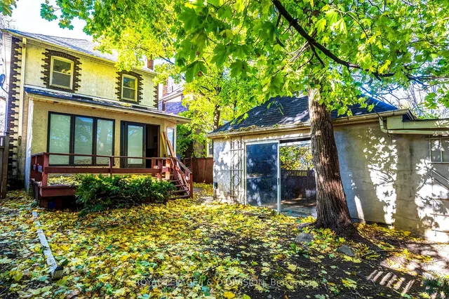 Additional image 37 of 27 Cortland Ave