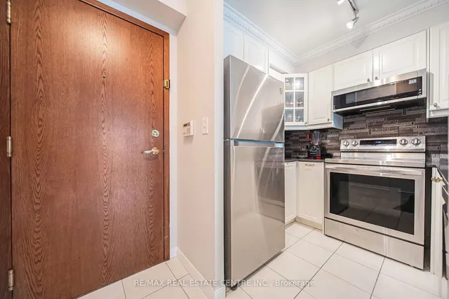 Additional image 11 of 11 Lee Centre Dr Unit 603