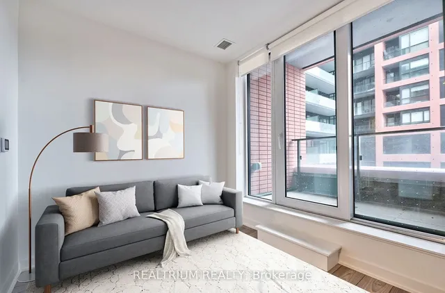 Additional image 3 of 8 Tippett Rd Unit 215