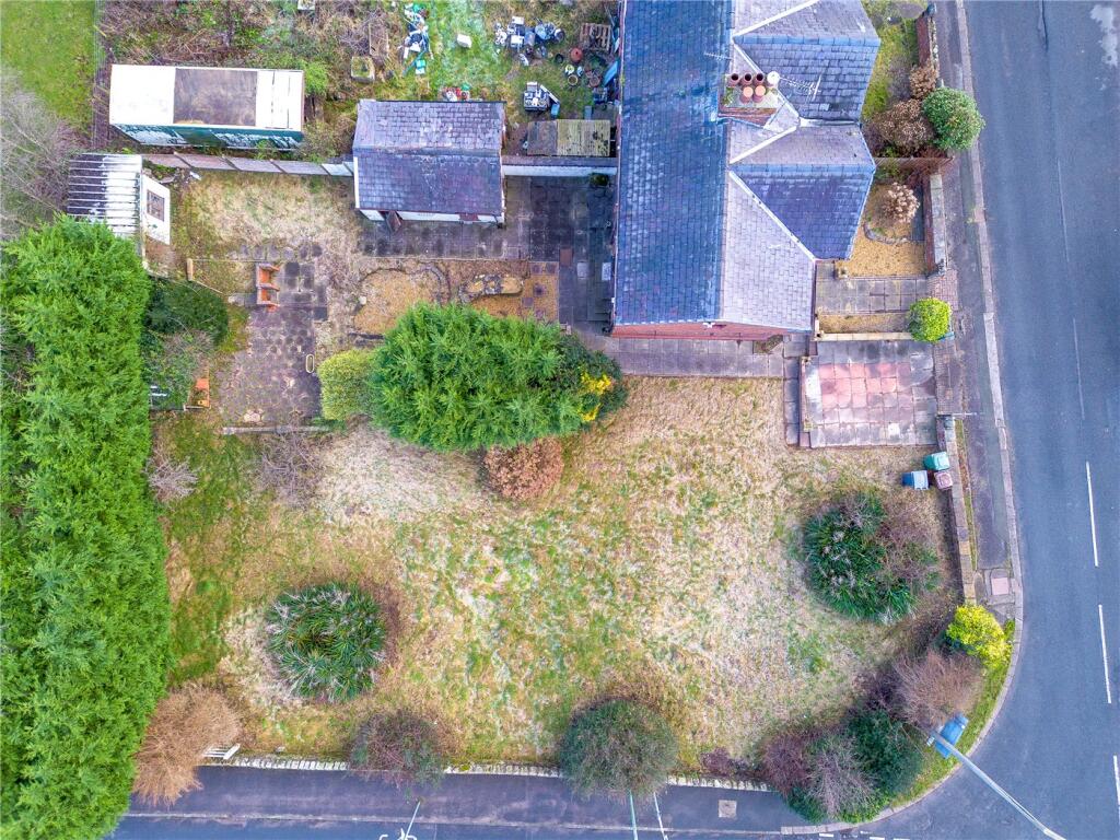 Bankfields Drive, Eastham, Wirral photo 2