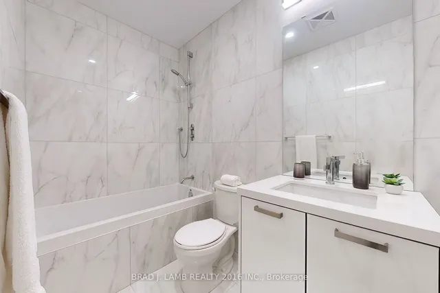 Additional image 28 of 458 Richmond St Unit 1702