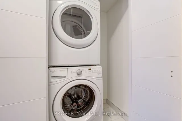 Additional image 15 of 460 Adelaide St Unit 1003