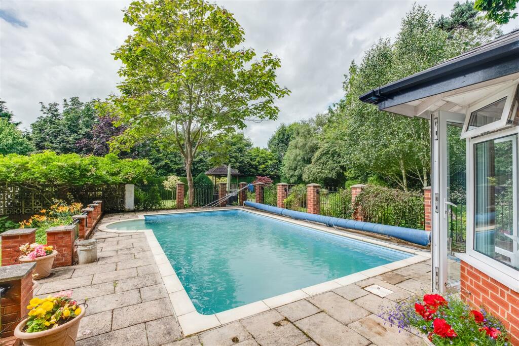 Additional image 42 of Hinderton Road, Neston