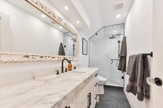 Additional image 27 of 60 Glenwood Cres