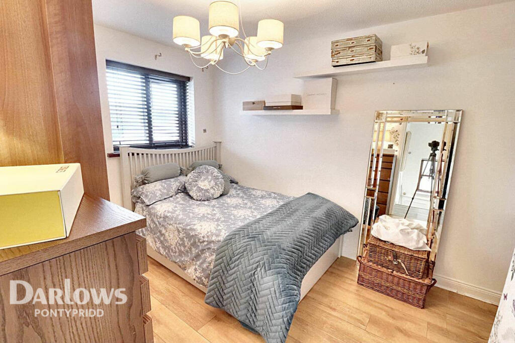 Additional image 25 of Ynys Hir, Pontypridd