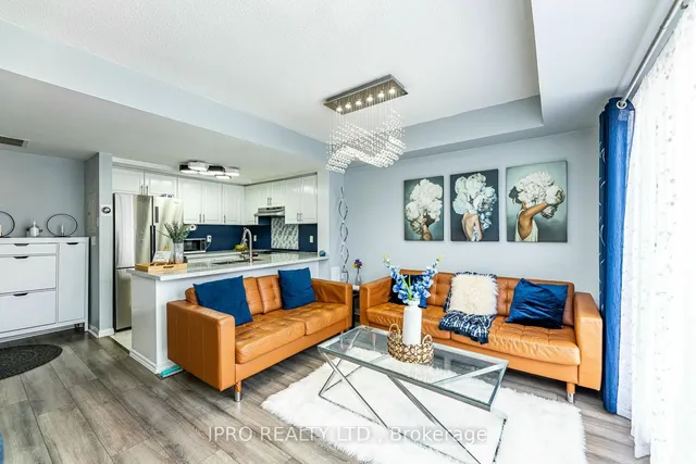 Additional image 10 of 3043 Finch Ave Unit 2029