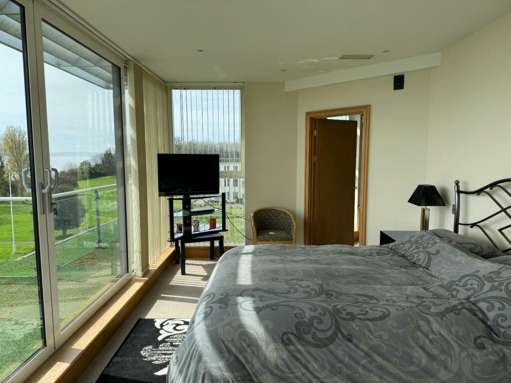 Additional image 17 of Hayes Road, Sully