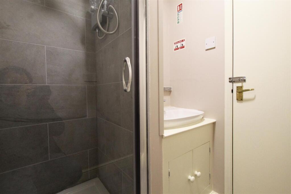 Additional image 8 of Room 4, East Road, Cambridge