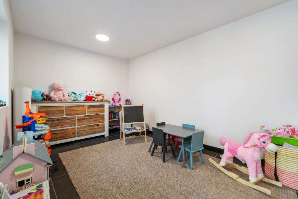 Additional image 31 of Pencisely Road, Cardiff, CF5 1DL