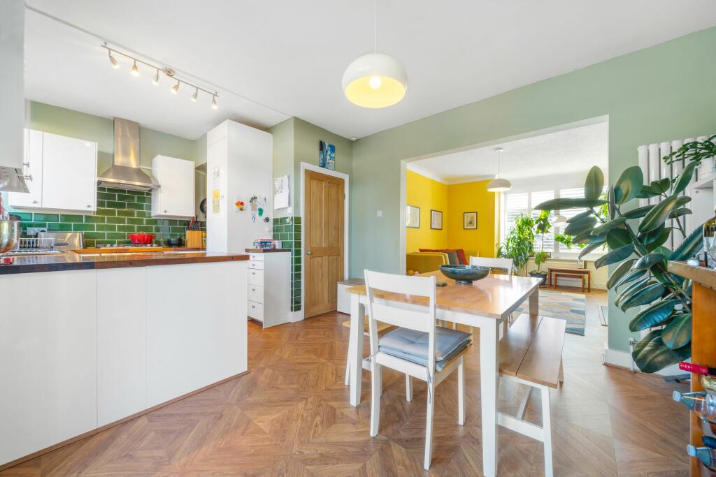 Additional image 15 of Elmers End Road, Beckenham, BR3