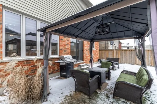 Additional image 34 of 39 Halo Street