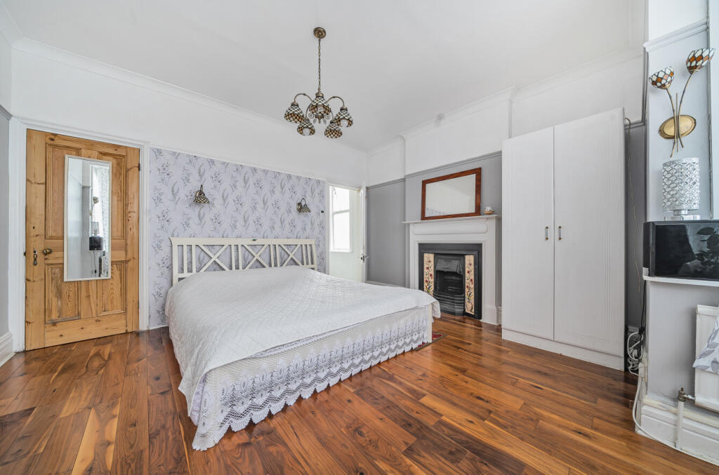 Additional image 9 of Lake Avenue, Bromley, Kent, BR1