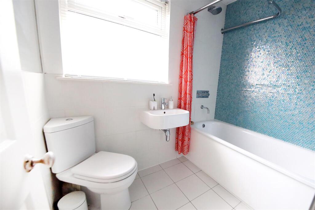 Additional image 20 of Beach Road West, Lake Grounds, Portishead. Viewings To Commence 8th February