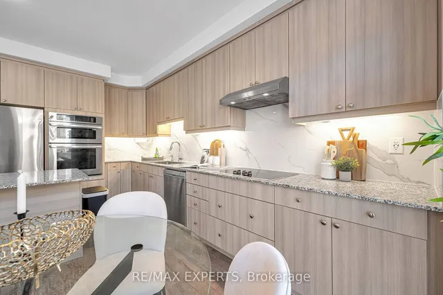 Additional image 7 of 1562 Moira Cres