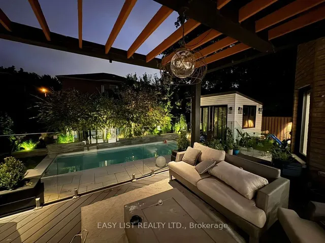 Additional image 3 of 6 Devonridge Cres