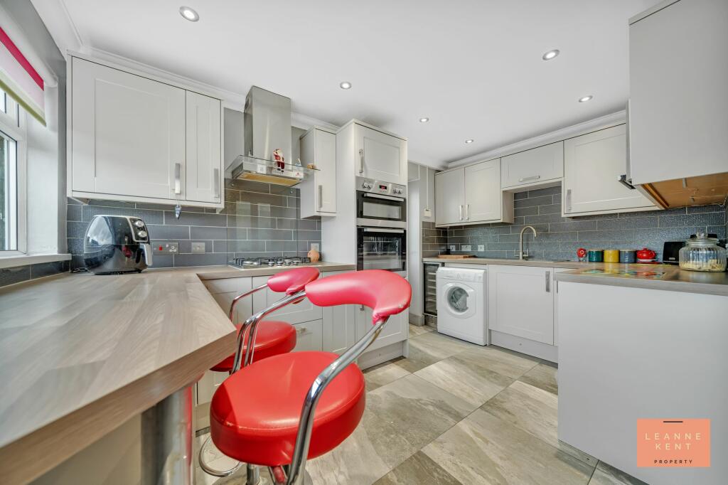 Additional image 3 of Bryn Siriol, Caerphilly, CF83