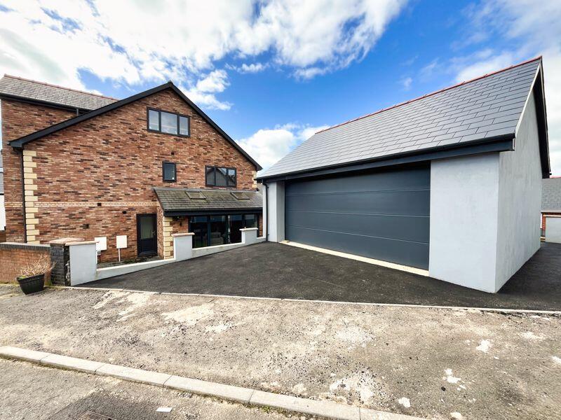 Additional image 16 of 10 Abergarw Meadow, Brynmenyn, Bridgend, CF32 8YG