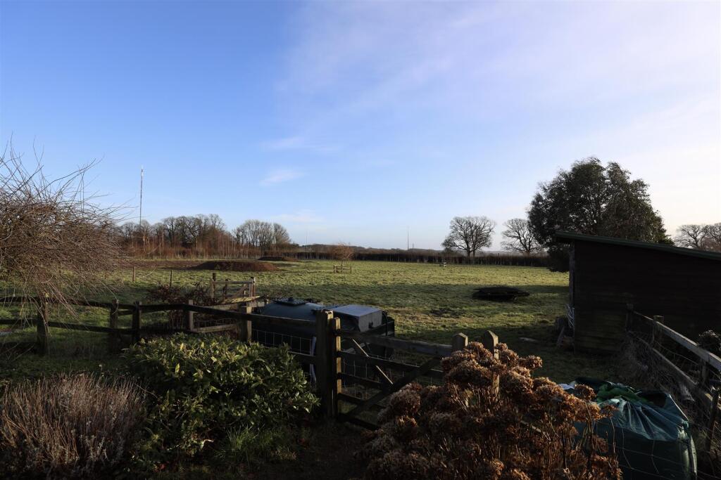 Additional image 28 of St. Nicholas, Vale of Glamorgan, CF5 6SG