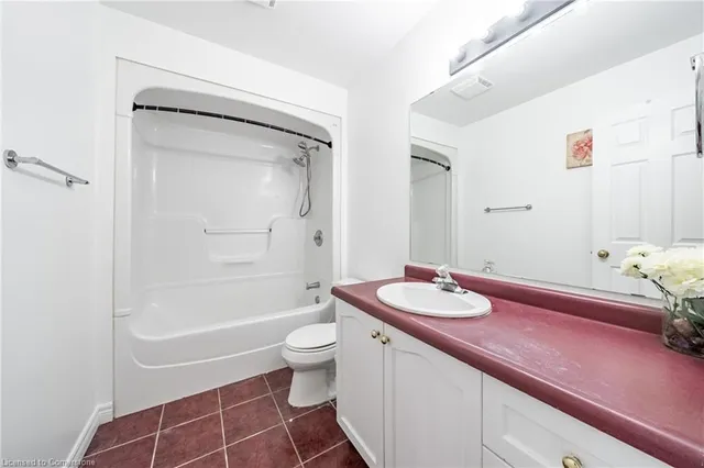 Additional image 12 of 1148 Upper Wentworth St