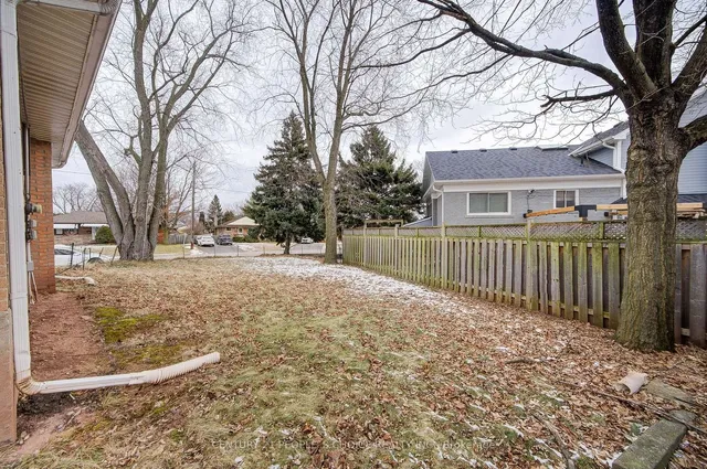 Additional image 38 of 5469 Randolph Cres