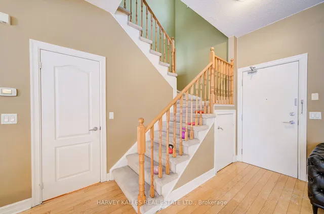 Additional image 5 of 32 Kenaston Gdns Unit TH103