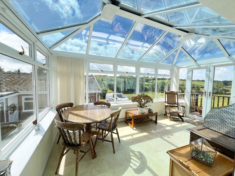 Additional image 6 of 19 Church Hill Close, Cowbridge, Llanblethian CF71 7JH