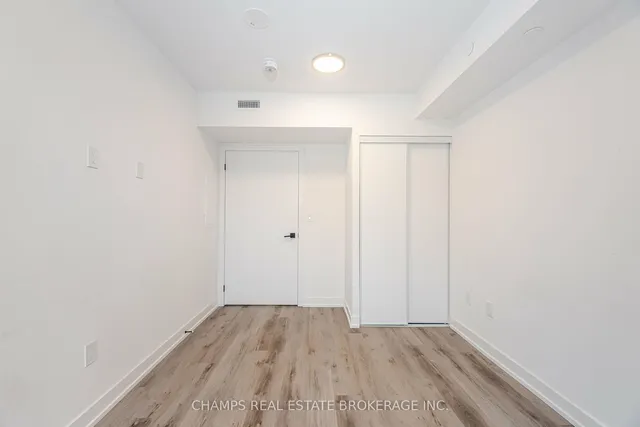 Additional image 18 of 2 Augusta Ave