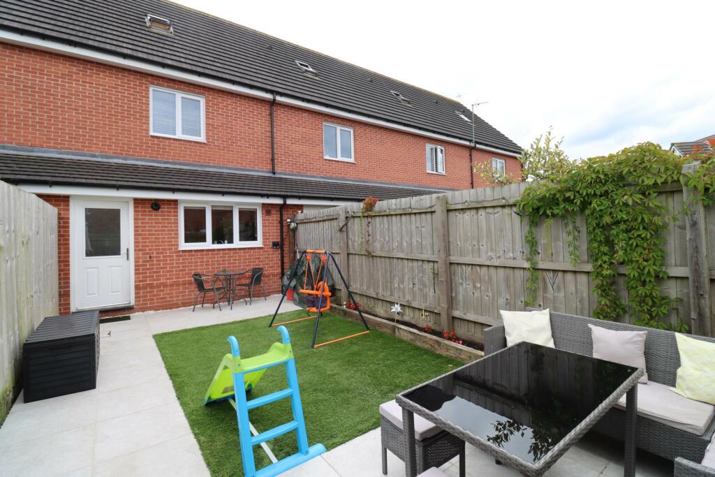 Additional image 26 of Harrison Close, Eastham