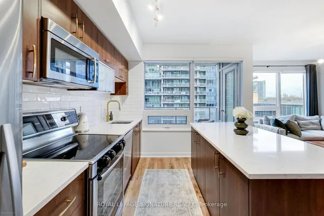 Additional image 9 of 59 East Liberty St Unit 1111