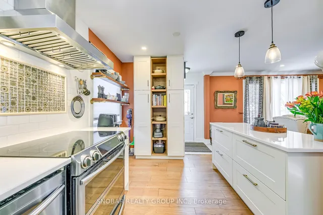 Additional image 8 of 114 Clearbrooke Circ