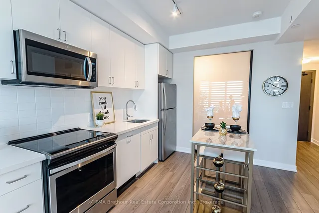 Additional image 8 of 2799 Kingston Rd Unit 615