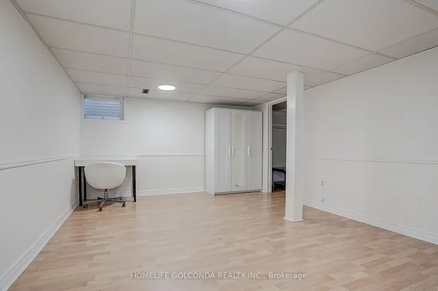 Additional image 23 of 38 Applegate Cres