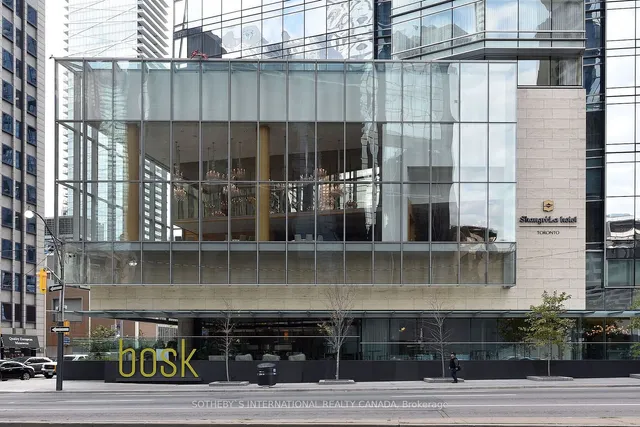 Additional image 35 of 180 University Ave Unit 5303