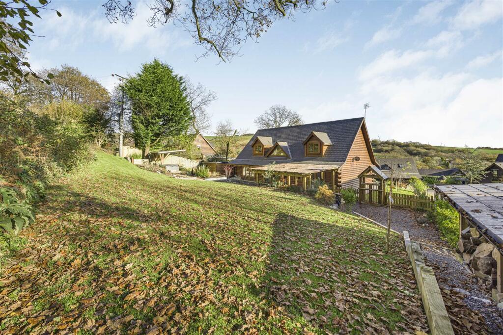 Additional image 19 of Oakmead Road, Meirios Valley