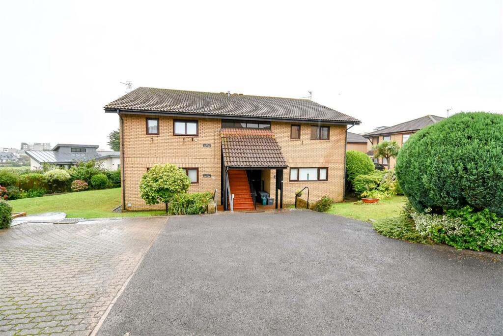 Additional image 15 of Heol-Y-Gaer, Barry