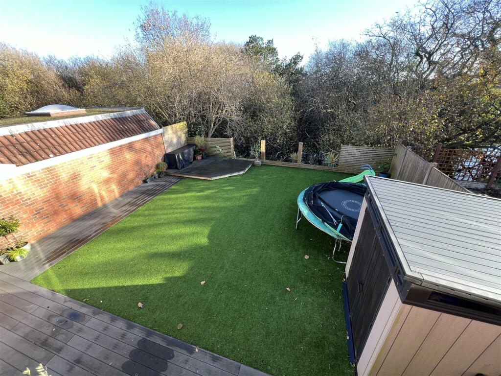 Additional image 36 of Dale View Close, Barnston, Wirral