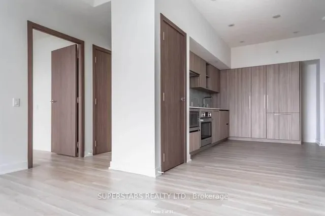 Additional image 8 of 17 Bathurst St Unit 3516A