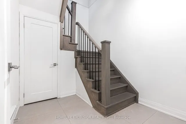 Additional image 26 of 18 GREENBRIAR Rd Unit 1