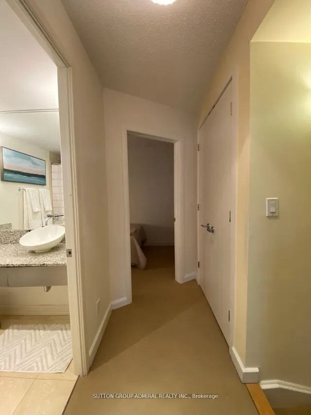 Additional image 10 of 36 Blue Jays Way Unit 723