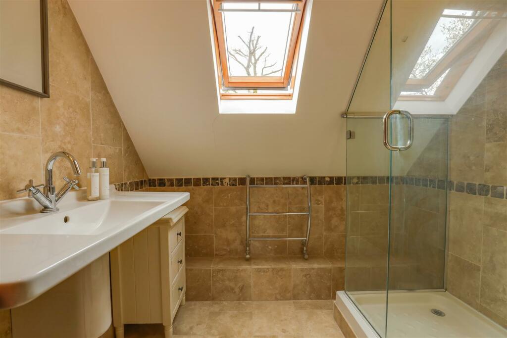 Additional image 7 of Oakmead Road, Llanharan, Pontyclun, Rhondda Cynon Taff, CF72 9FB