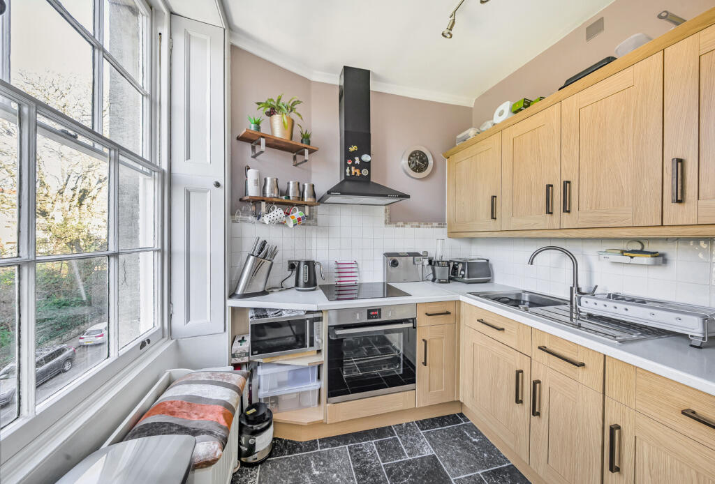 Additional image 7 of Caledonia Place, Bristol, Somerset, BS8