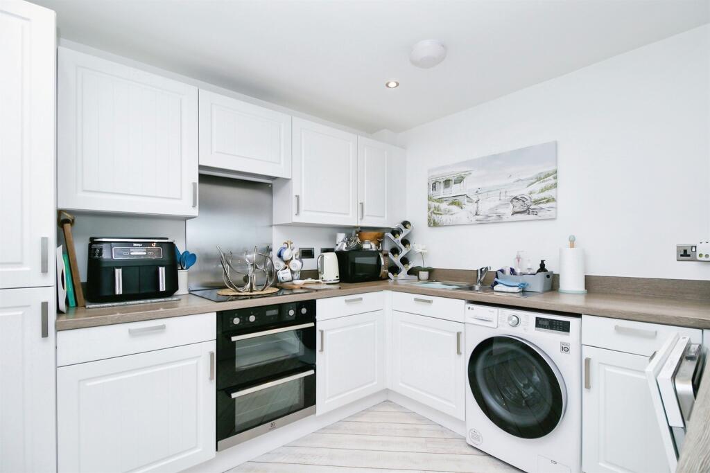 Additional image 18 of Ffordd Y Dociau, Barry