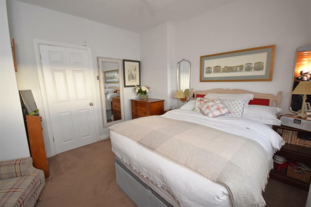 Additional image 13 of Well Lane, Ness, Neston