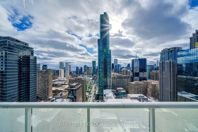 Additional image 31 of 7 Grenville St Unit 3211