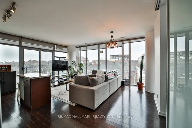 Additional image 13 of 103 The Queensway Ave Unit 413