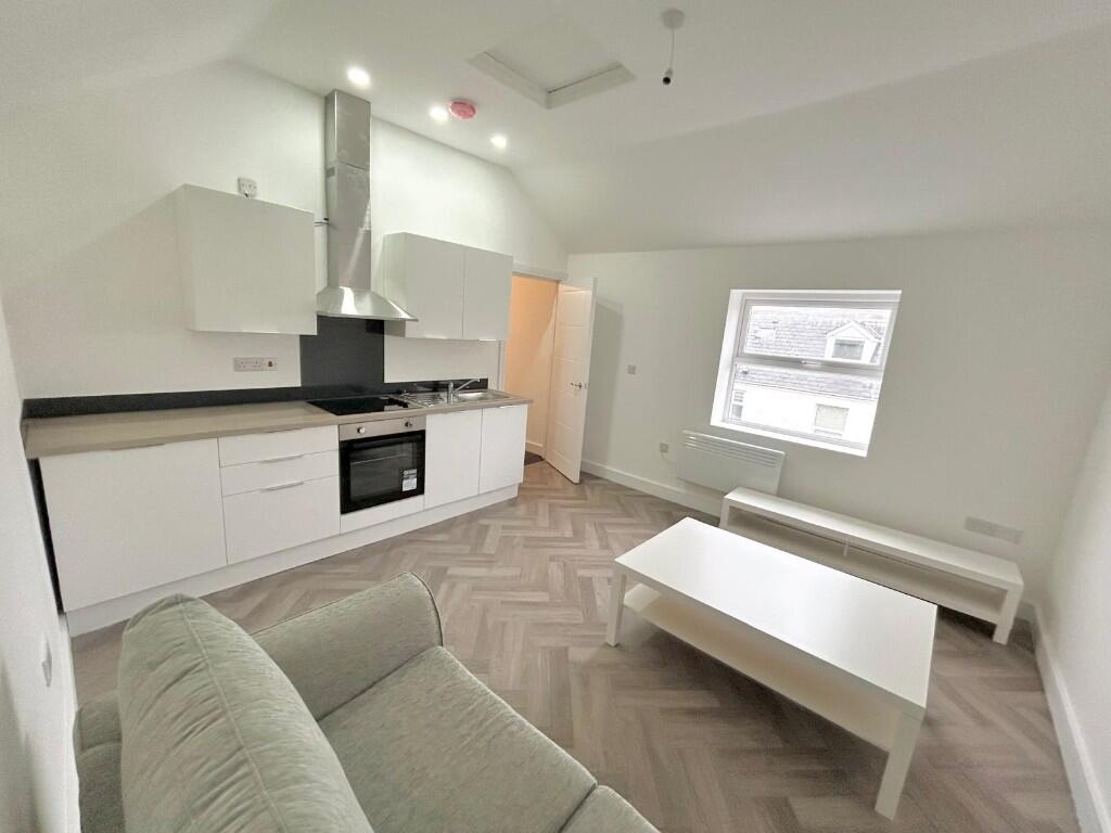 Additional image 3 of Claude Road, Cardiff(City), CF24