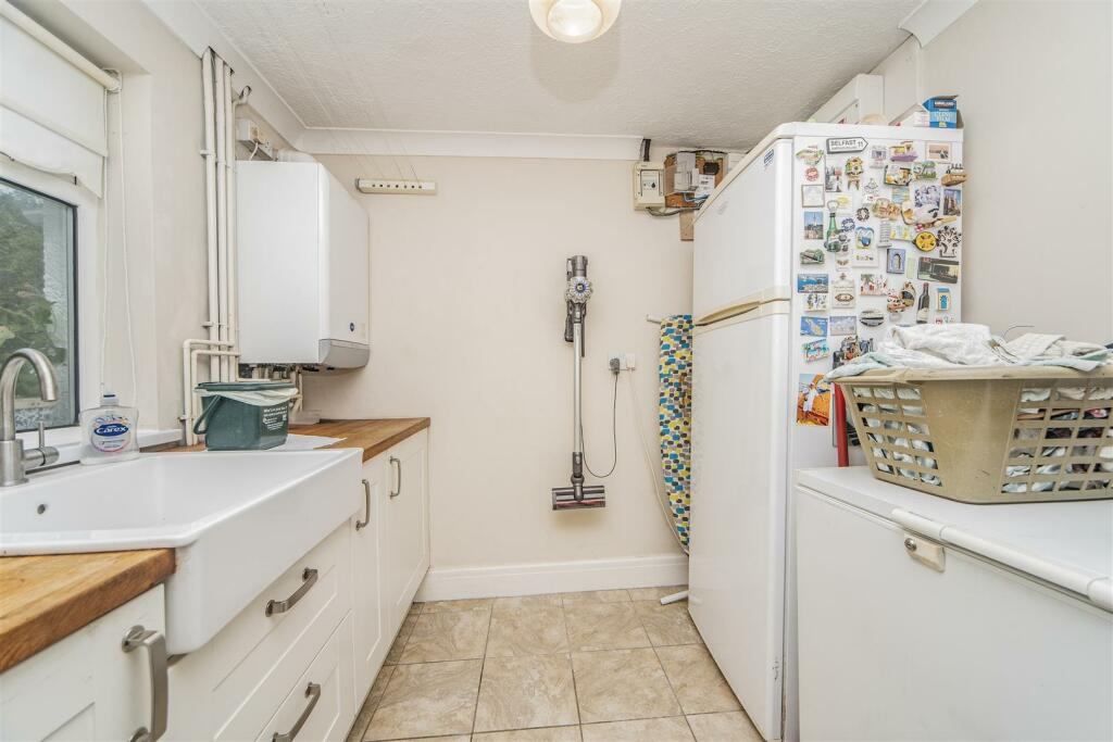 Additional image 22 of Gilbert Lane East, Barry