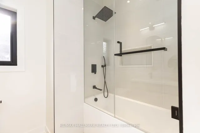 Additional image 27 of 147 Parkmount Rd