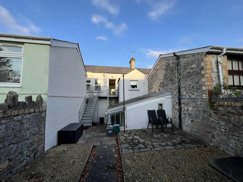 Additional image 2 of 40 Eastgate, Cowbridge, CF71 7DG