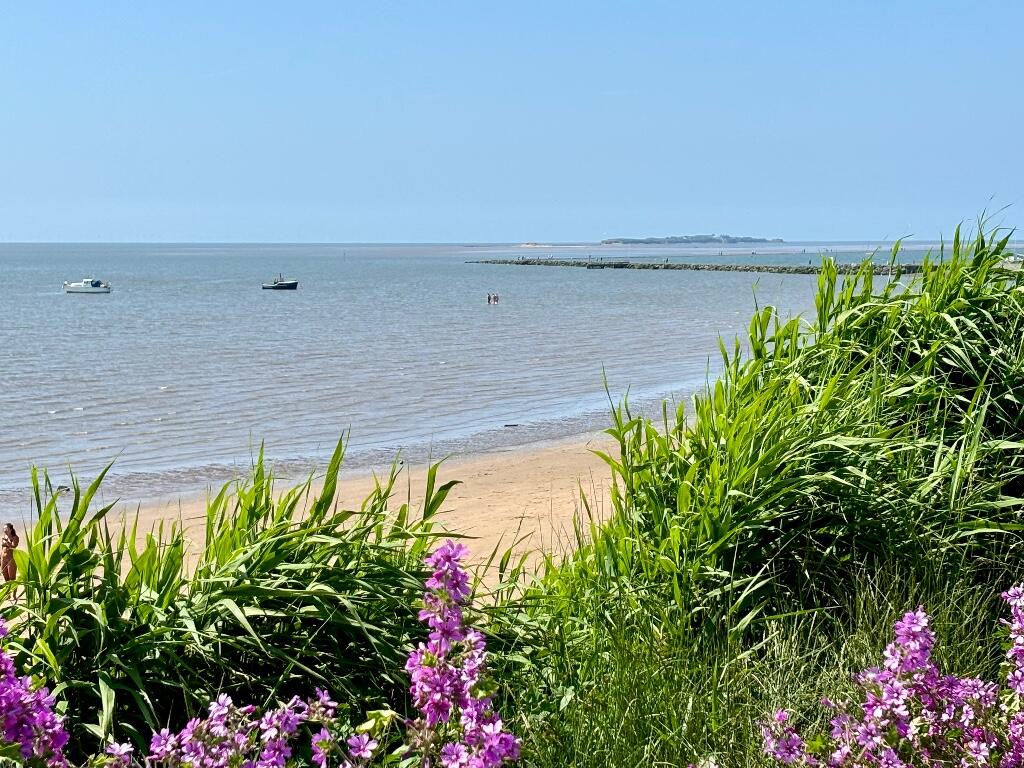 Additional image 17 of Hilbre Road, CH48